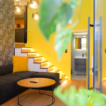 Luxenest Apartment *